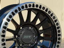 Load image into Gallery viewer, RRW RR7-V FLOW FORMED 17X8.5 +0 GLOSS BLACK MACHINED LIP (6X5.5 | 6X139.7)