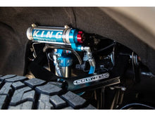 Load image into Gallery viewer, Cognito 3-Inch Elite Leveling Kit with King 2.5 Reservoir Shocks for 20-25 Silverado/Sierra 2500/3500 2WD/4WD