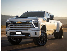 Load image into Gallery viewer, Cognito 3-Inch Elite Leveling Kit with King 2.5 Reservoir Shocks for 20-25 Silverado/Sierra 2500/3500 2WD/4WD