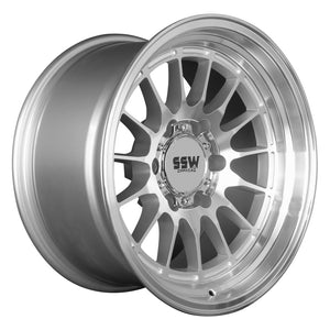 DAKAR / MACHINED SILVER / 17X9.0 -25 6x139.7